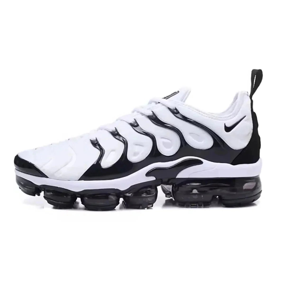 Nike Air Vapormax (Black White)