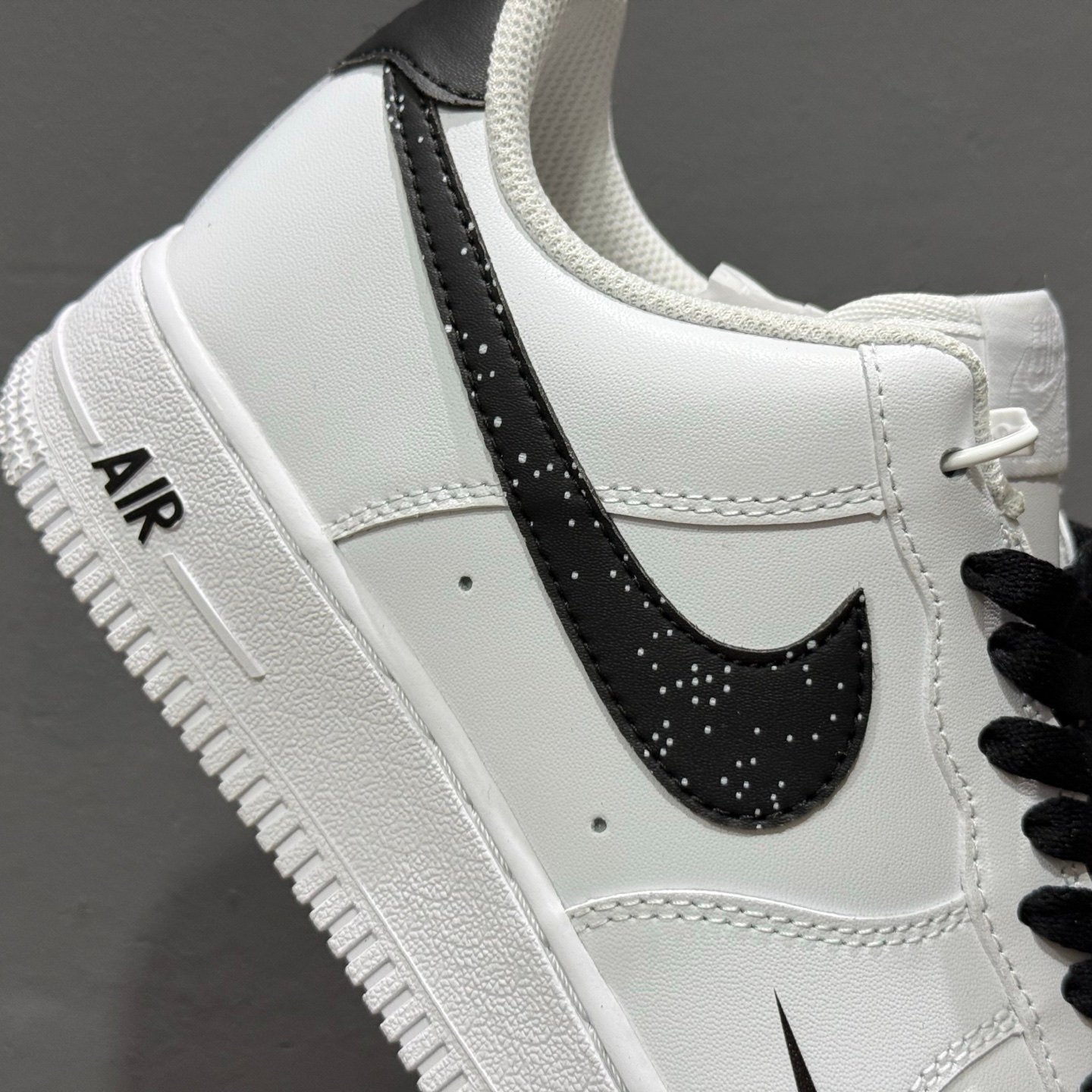 Nike Air Max 1 Moon